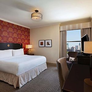 Club Junior King Suite
